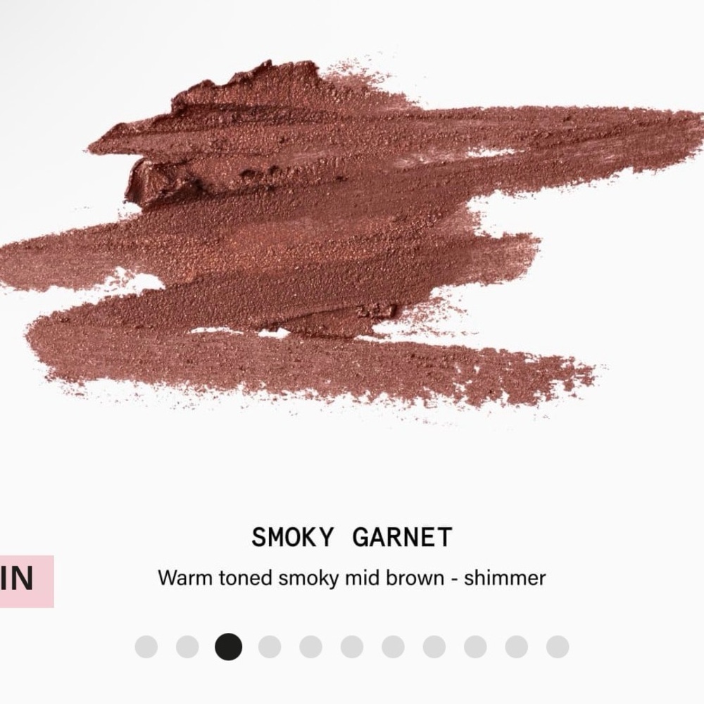 Beauty Pie- Smoky Garnet Shimmer Eyeshadow
BRAND NEW in box)